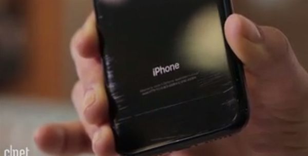 够买iPhone 7亮黑注意了!机身实测超不耐划