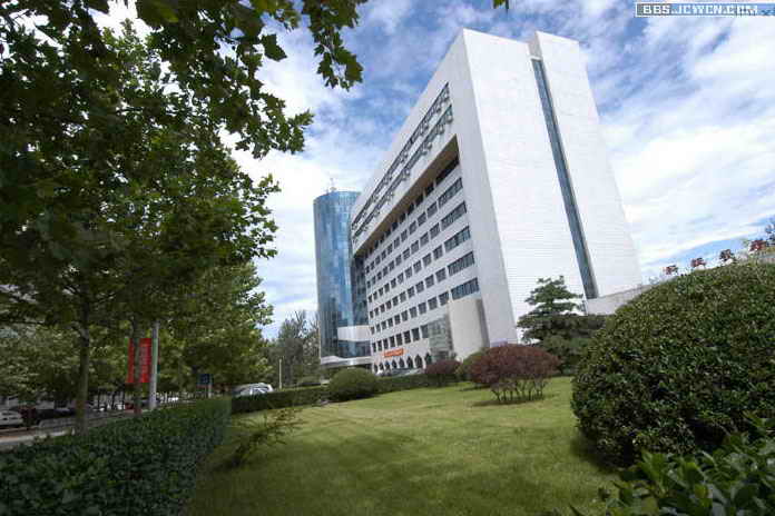 PS初学者实例教程 校正倾斜的照片 全福编程网教程