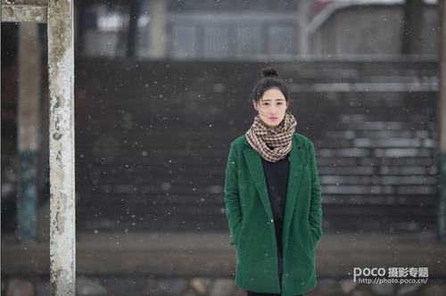 如何制作大雪纷飞的唯美电影画面