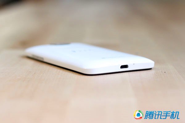 HTC E1评测：客制化路线下的Android手机
