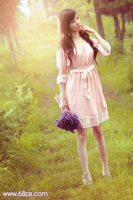 Photoshop打造唯美的秋季黄褐色树林美女图片 全福编程网