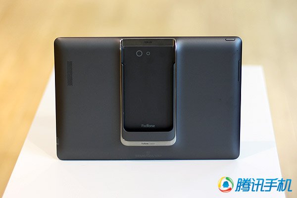 华硕PadFone Infinity评测：配置高屏幕好售价贵