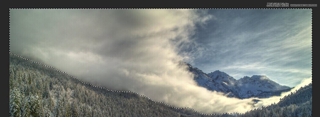 Photoshop合成超酷的火焰龙山效果图,PS教程,素材中国