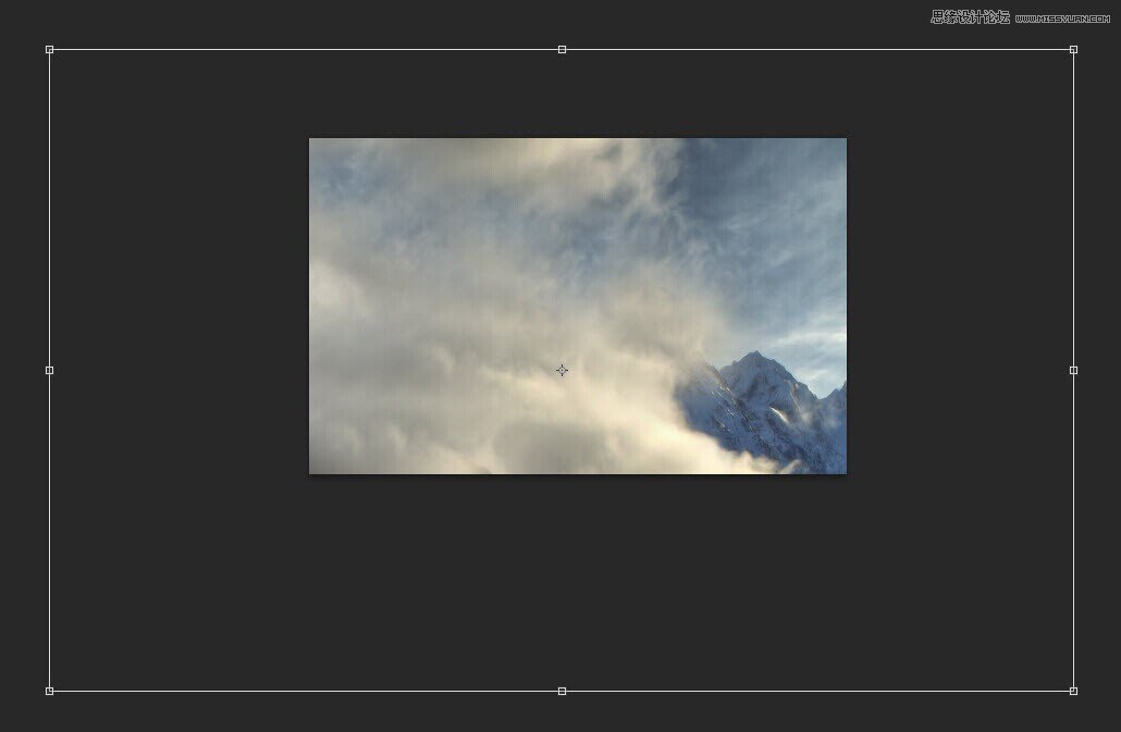 Photoshop合成超酷的火焰龙山效果图,PS教程,素材中国